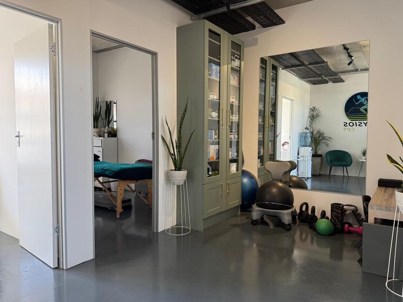 To Let Commercial Property for Rent in Claremont Western Cape